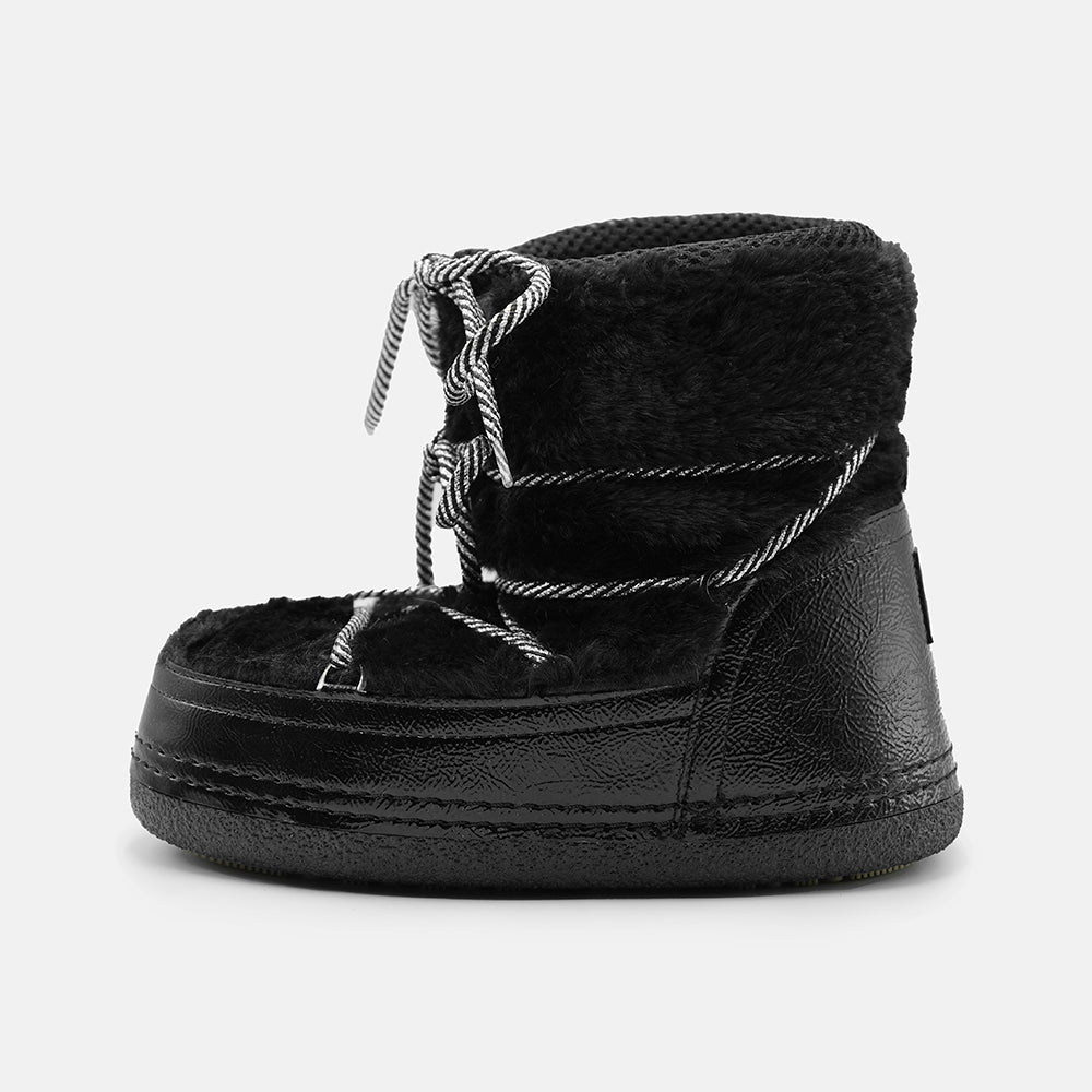 CERI CHUNKY LACE LEATHER SNOW BOOTS IN BLACK