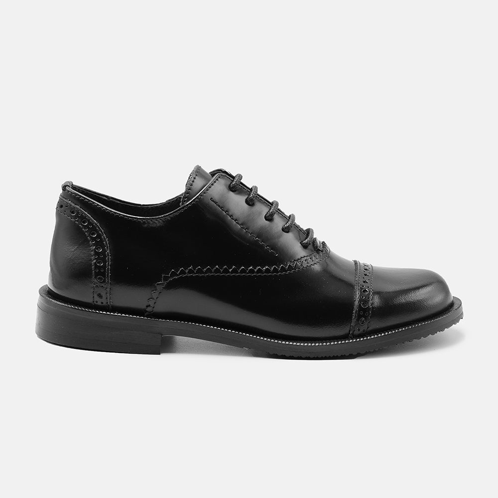 JULIET LACE UP LEATHER BROGUE SHOES IN BLACK