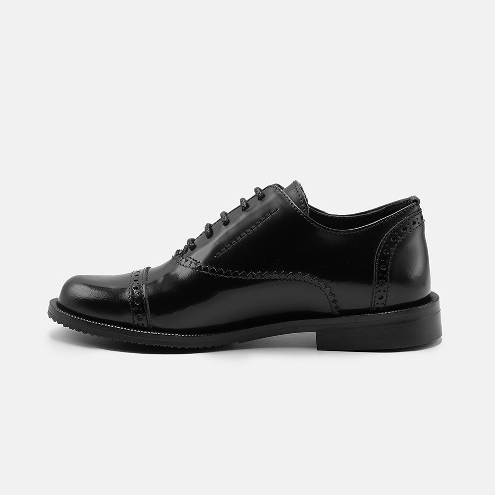 JULIET LACE UP LEATHER BROGUE SHOES IN BLACK