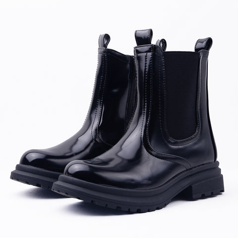 SOPHIE CHUNKY CHELSEA ANKLE BOOTS IN BLACK