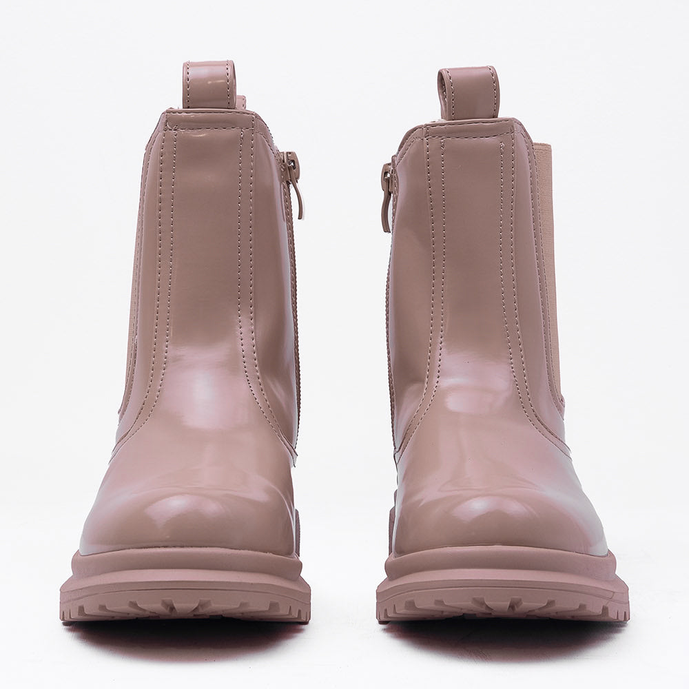 SOPHIE CHUNKY CHELSEA ANKLE BOOTS IN BEIGE